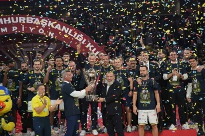 Fenerbahçe, Erkekler Cumhurbaşkanlığı Kupası’nı 8. kez kazandı
