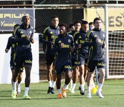 Fenerbahçe, Fatih Karagümrük maçı hazırlıklarını sürdürdü

