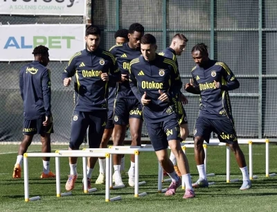 Fenerbahçe, Ferencvaros maçının hazırlıklarını sürdürdü
