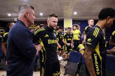 Fenerbah&ccedil;e, Galatasaray derbisine hazır
