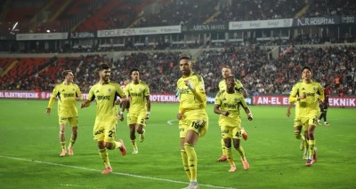 Fenerbahçe, Gaziantep FK’yı üst üste 10. kez mağlup etti