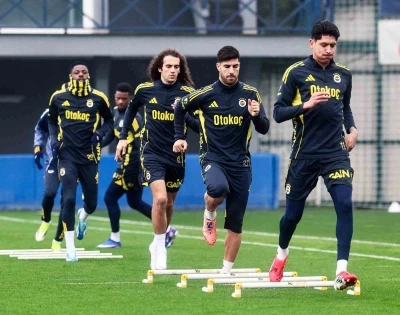 Fenerbah&ccedil;e, Gen&ccedil;lerbirliği ma&ccedil;ının hazırlıklarını tamamladı
