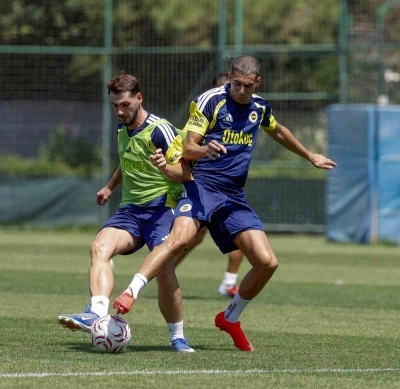 Fenerbah&ccedil;e, Gornik Zabrze ile oynayacağı r&ouml;vanş ma&ccedil;ının hazırlıklarına başladı
