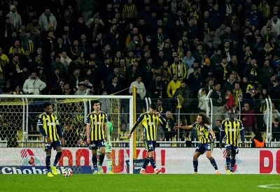 Fenerbah&ccedil;e&rsquo;nin galibiyet serisi 4. kez Kadık&ouml;y&rsquo;de sona erdi
