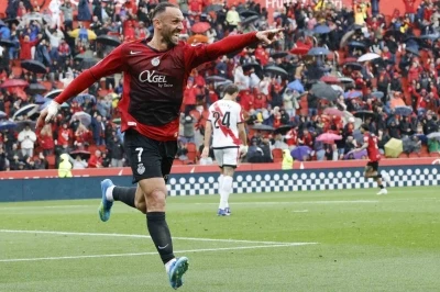 Fenerbah&ccedil;e&rsquo;nin yeni transferi Vedat Muriqi bu akşam İstanbul&rsquo;a geliyor
