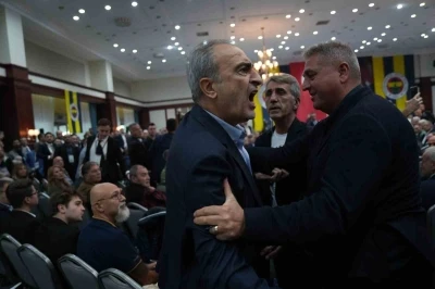 Fenerbahçe Yüksek Divan Kurulu Toplantısı’nda gerginlik
