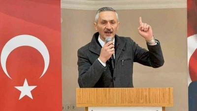 Ferdi &Ouml;zer yeniden başkan se&ccedil;ildi
