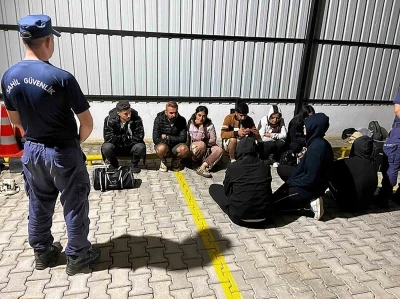 Fethiye’de 3’ü çocuk 20 düzensiz göçmen yakalandı
