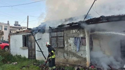 Fethiye&rsquo;de ev yangını: 1 yaralı
