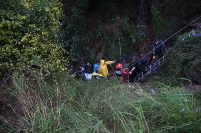 Fethiye&rsquo;de otomobil u&ccedil;uruma d&uuml;şt&uuml;
