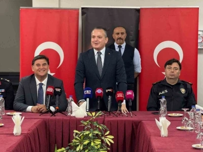 Fethiye protokol&uuml; bayram ziyaretlerinde bulundu
