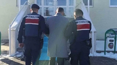FET&Ouml; ş&uuml;phelisi eski polis yakalandı
