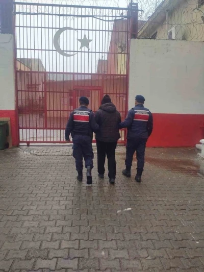 FET&Ouml; &uuml;yesi operasyonla yakalandı
