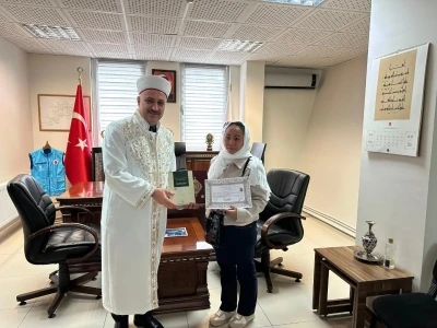 Filipinli Talactac M&uuml;sl&uuml;man olup "Hayat" ismini aldı
