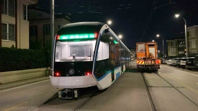 Filoya katılan yeni tramvay raylarla buluştu
