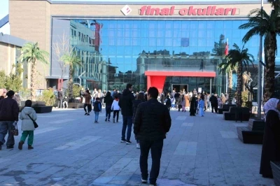 Final Okulları bursluluk sınavına 5 bin &ouml;ğrenci katıldı
