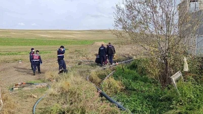 Fosseptik çukuruna düşen 2 kişi öldü
