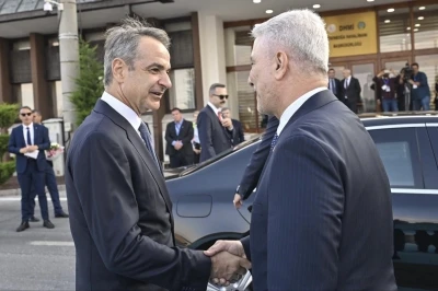 Fransa Cumhurbaşkanı Macron ve Yunanistan Başbakanı Mi&ccedil;otakis Ankara&rsquo;da
