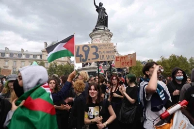 Fransa’da &quot;Her şeyi durduralım&quot; protestolarında gözaltı sayısı 300’e yaklaştı
