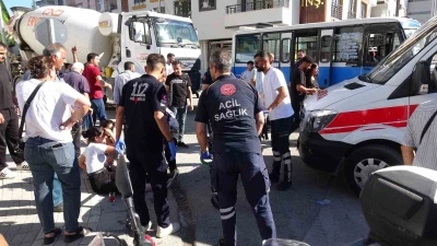 Freni boşalan minib&uuml;s dehşet sa&ccedil;tı: 7 yaralı
