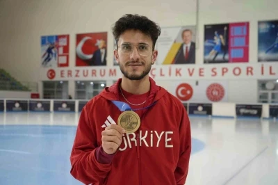 Furkan Akar: "Hedefim &uuml;lkemi en iyi şekilde temsil etmek""
