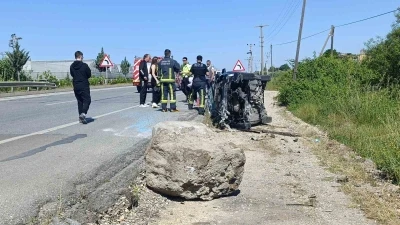 Futbolcu Furkan Perker bayram tatili yolunda ailesiyle kaza ge&ccedil;irdi: 5 yaralı
