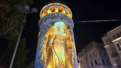 Galata Kulesi&rsquo;nde 15 Temmuz&rsquo;a &ouml;zel Mapping g&ouml;sterisi
