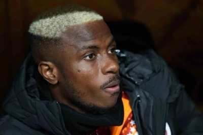 Galatasaray&rsquo;da lig ma&ccedil;ına g&ouml;re 11&rsquo;de 9 değişiklik
