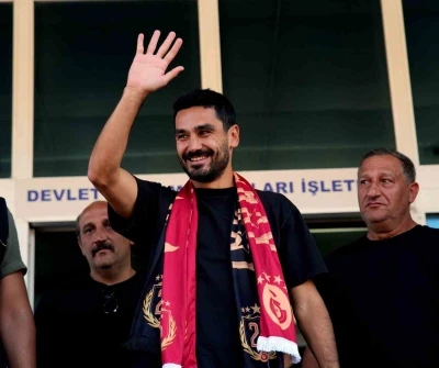 Galatasaray’ın yeni transferi İlkay Gündoğan, İstanbul’a geldi

