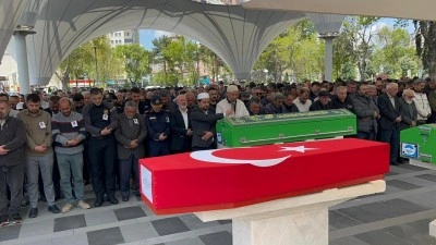 Gazi polis memuru Mehmet Emrullah Kaya Kayseri'de son yolculuğuna uğurlandı