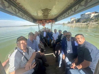 Gazi ve şehit yakınları, Gölyazı’ya hayran kaldı
