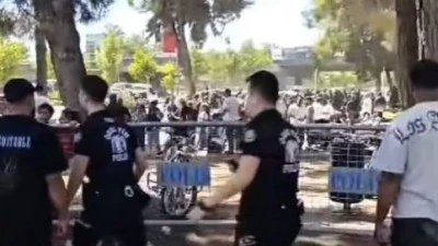 Gaziantep Adliyesi Önünde Kavga Paniğe Neden Oldu