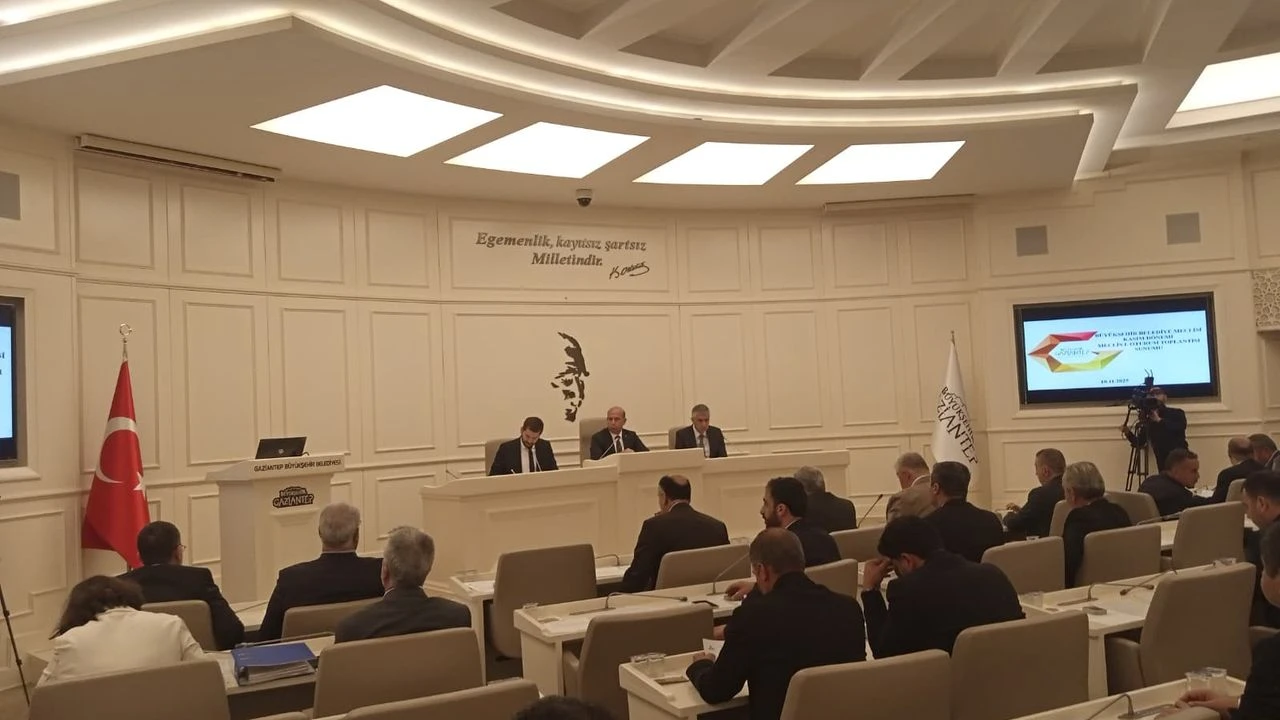 Gaziantep Büyükşehir Belediye Meclisinde şartlı bağış: KÖKSAN Holding’den 5 Milyon TL Bağış!