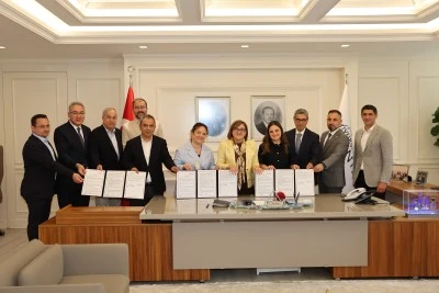Gaziantep'e Dev Eğitim Kompleksi Geliyor: İlk Aile K&uuml;t&uuml;phanesi de Bu Merkezde A&ccedil;ılacak