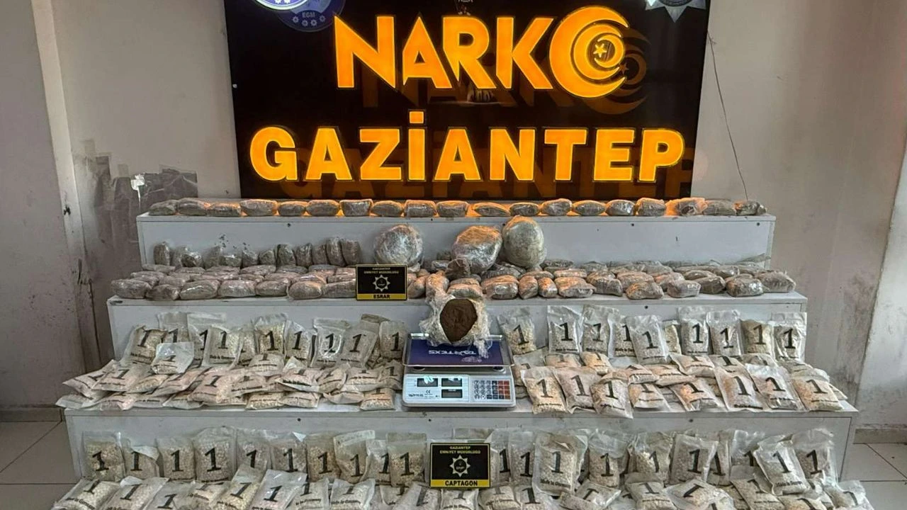 Gaziantep Emniyeti Zehir Tacirlerine Geçit Vermiyor!