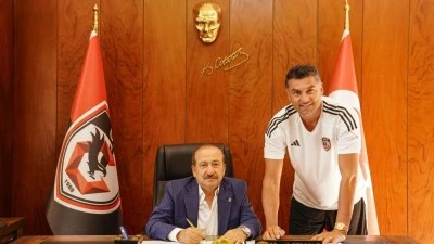 Gaziantep FK'da Burak Yılmaz imzaladı
