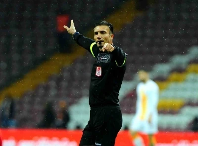 Gaziantep FK - Fenerbah&ccedil;e&rsquo;nin VAR&rsquo;ı &Ouml;zg&uuml;r Yankaya oldu

