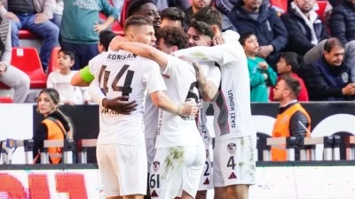 Gaziantep FK Kayseri’de Şov Yaptı: 3-0!