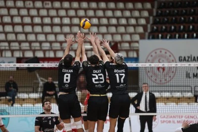 Gaziantep GSK&rsquo;dan Nefes Kesen 3-2&rsquo;lik Zafer