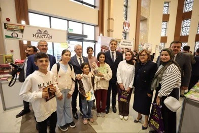 Gaziantep Kitap Fuarı’na yoğun ilgi: “Gazze’yi Okumak, İnsanlığı Okumak”
