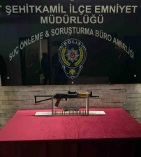 Gaziantep&rsquo;te 1 adet t&uuml;fek ile 21 adet fişek ele ge&ccedil;irildi: 1 g&ouml;zaltı