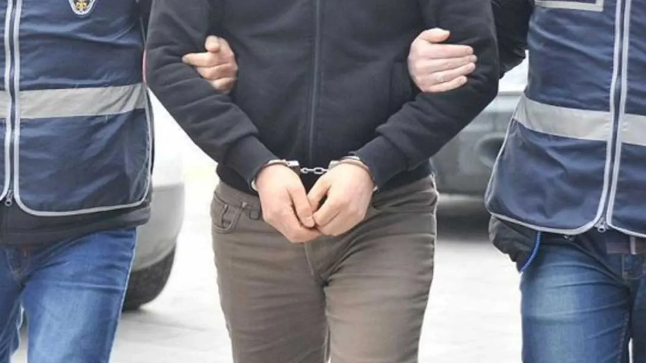 Gaziantep’te 11 Yıl Hapis Cezasıyla Aranıyordu! Jandarmadan Kaçamadı