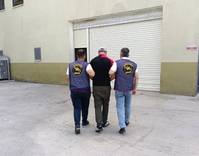 Gaziantep'te 31 Su&ccedil; Kaydı Bulunan Firari JASAT Operasyonuyla Yakalandı