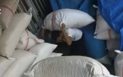 Gaziantep’te 450 bin TL’lik Antep fıstığı hırsızlığı kamerada