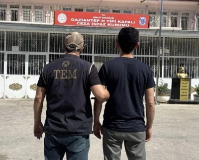 Gaziantep&rsquo;te 6 yıl hapis cezasıyla aranan FET&Ouml; firarisi yakalandı
