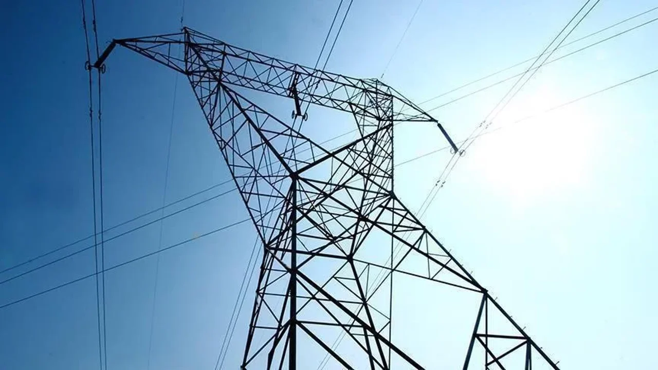 Gaziantep&rsquo;te Afet Sonrası Elektrik Seferberliği