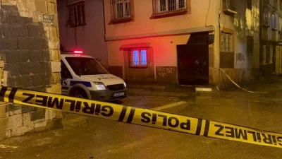 Gaziantep&rsquo;te Akraba Kavgası Silahlı &Ccedil;atışmaya D&ouml;nd&uuml;, 3 Yaralı