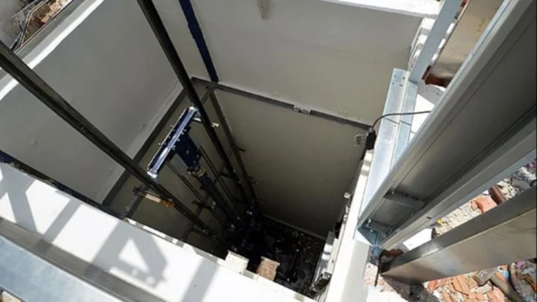 Gaziantep&rsquo;te Asans&ouml;r Boşluğuna D&uuml;şen Gen&ccedil; Yaşamını Yitirdi