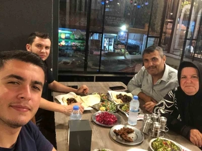 Gaziantep&rsquo;te azimle &ccedil;alışan anne 4 &ccedil;ocuğunu meslek sahibi yaptı
