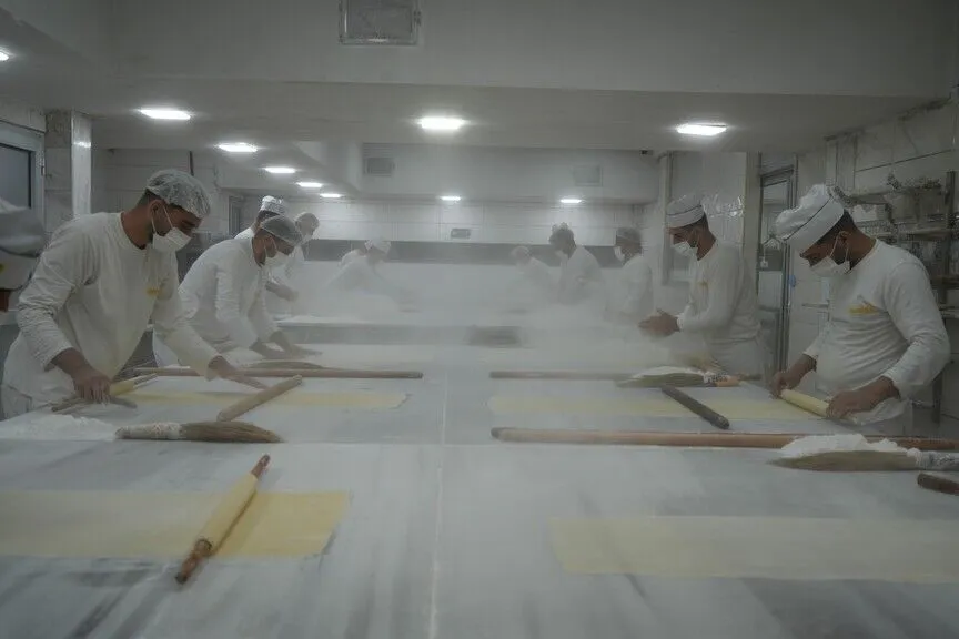Gaziantep&rsquo;te Bayram &Ouml;ncesi Baklava Mesaisi: &Uuml;retim 120 Tona &Ccedil;ıkıyor